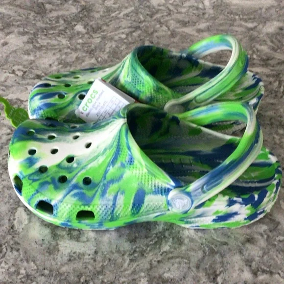 CROCS Kids Tie-Dye Green & Blue Glow-In-The-Dark Clog - Picture 4 of 6